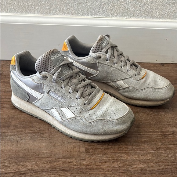 Reebok Harman Light Gray Sneakers - Picture 2 of 4